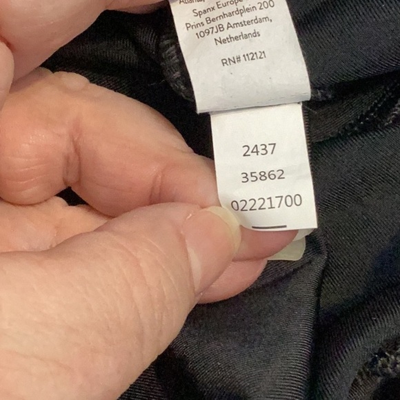 Spanx Faux Leather Leggings Black Size L Style 2437 - Picture 7 of 7